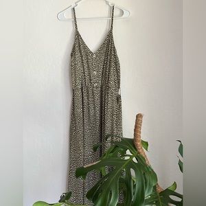 Spaghetti Strap V-Neck flowy leopard print maxi dress